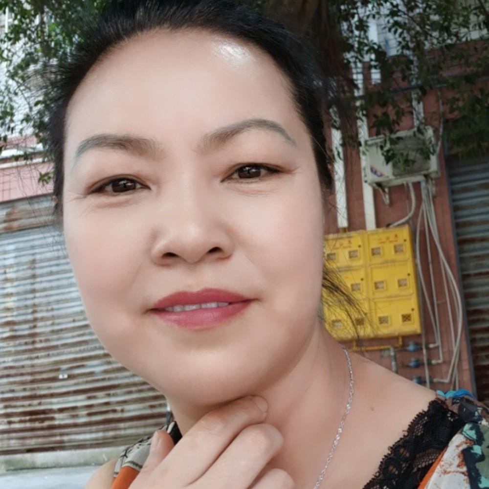 幸福牵着走的照片