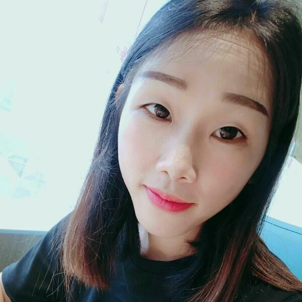 艾丽儿的照片