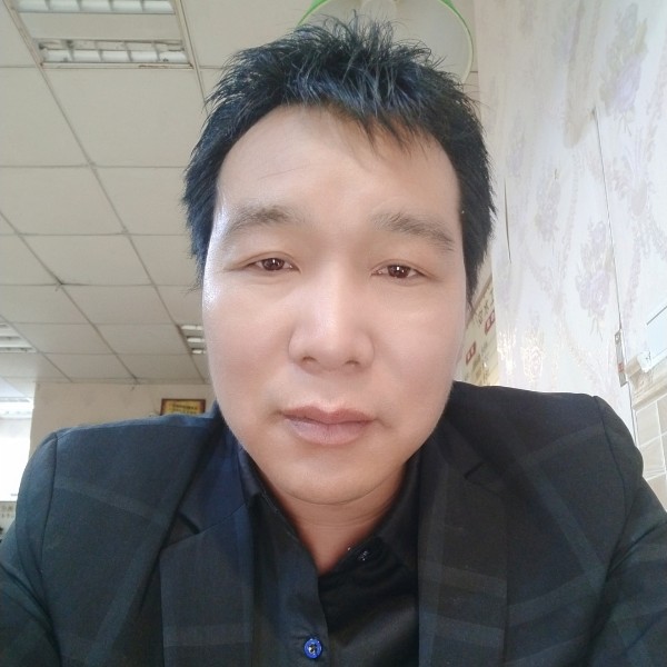 LI鸾路的照片