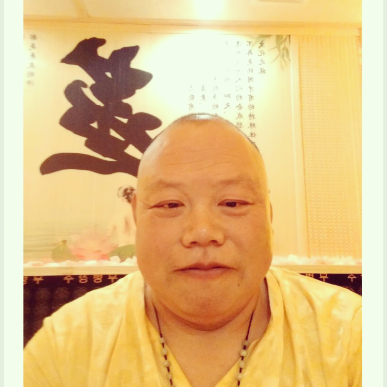 战斗机还含蓄的照片