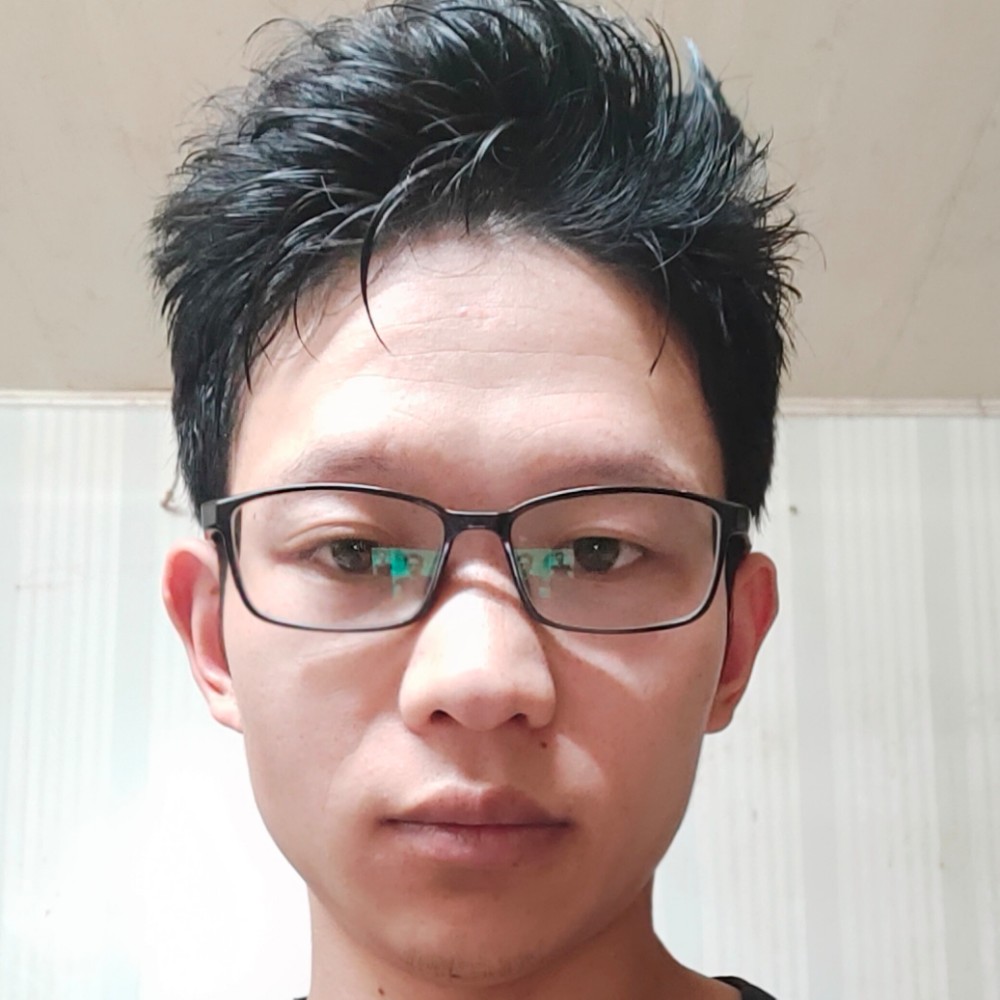 爆米花闻傻傻的照片
