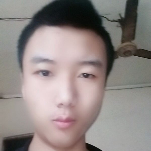 单身迎秋天的照片