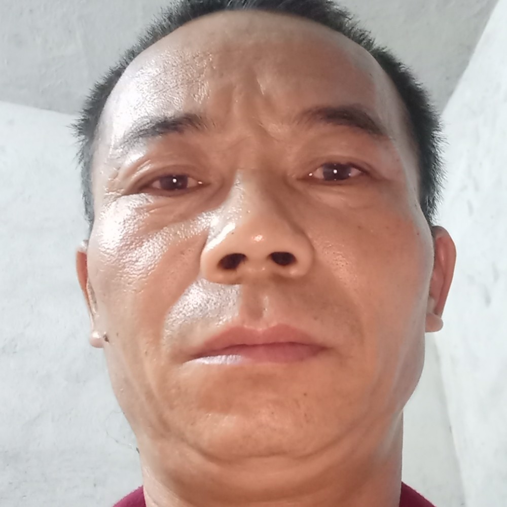陌颜甜美的照片