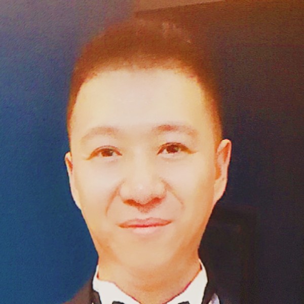 孤独魔镜的照片