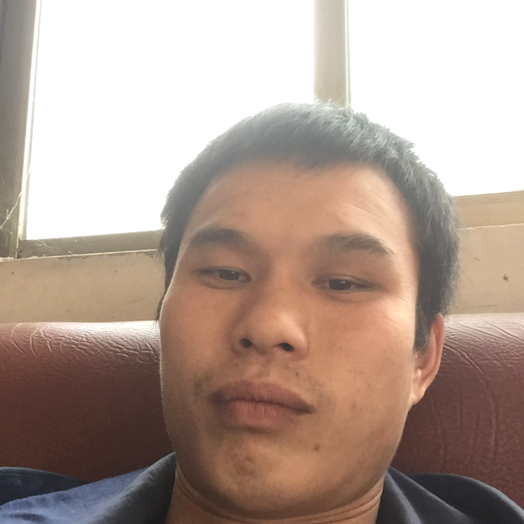 背包的潇洒的照片
