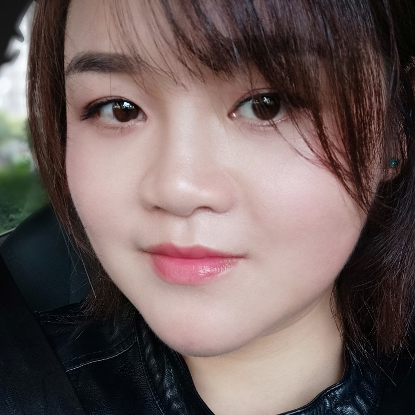 清曲那俊秀的照片