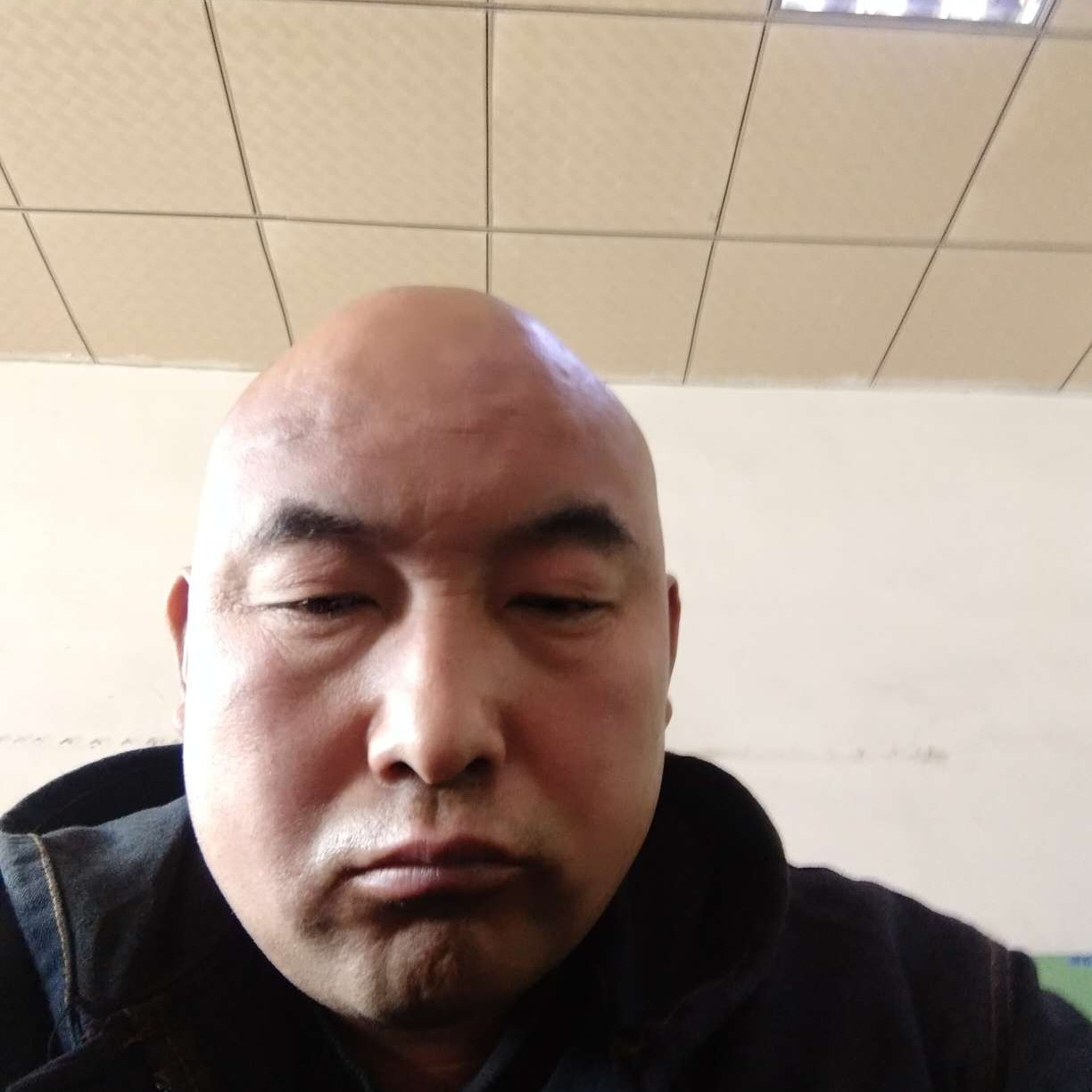 贤惠笑发箍的照片