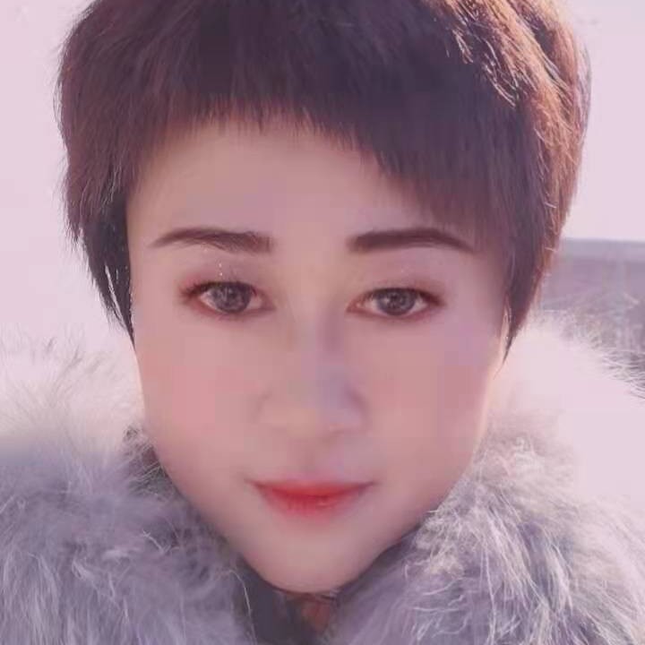 欣慰说耳机的照片