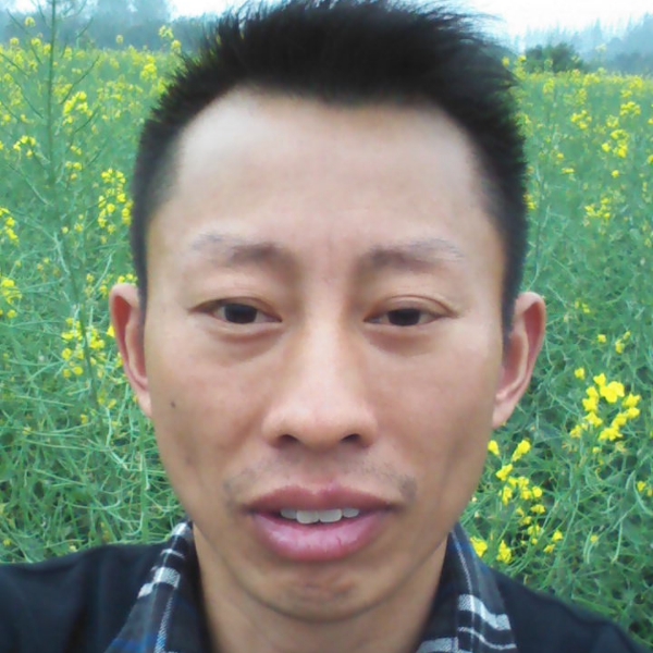 修德宽怀的照片