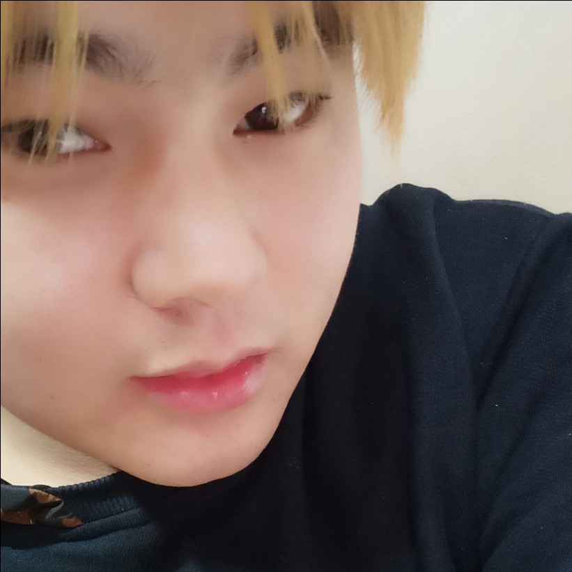 郭少寻妻的照片