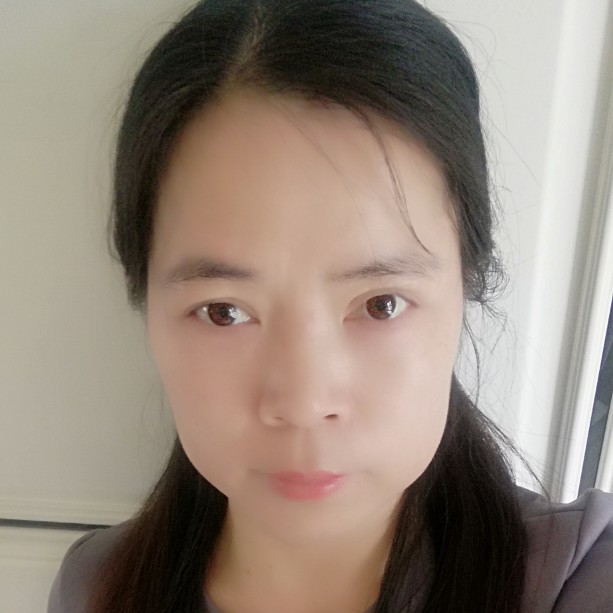 甜蜜和小兔子的照片