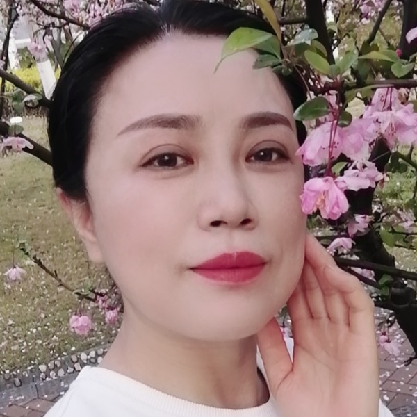 安静的云朵的照片