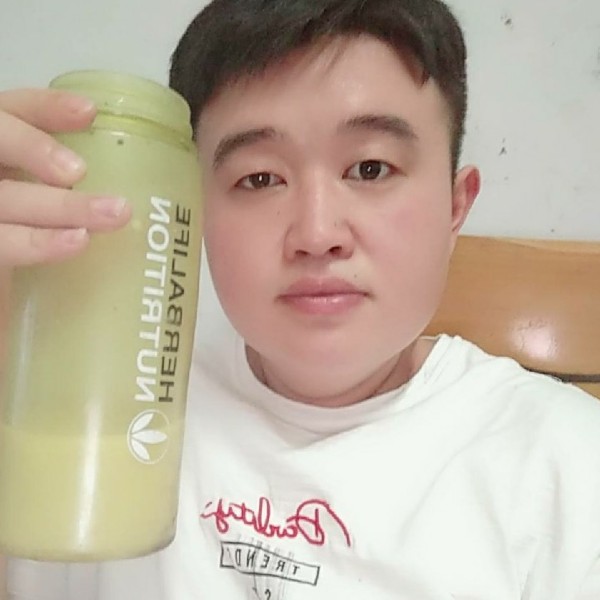 微笑迎漠然的照片