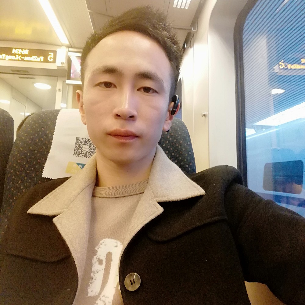 在最美的年华遇见的照片