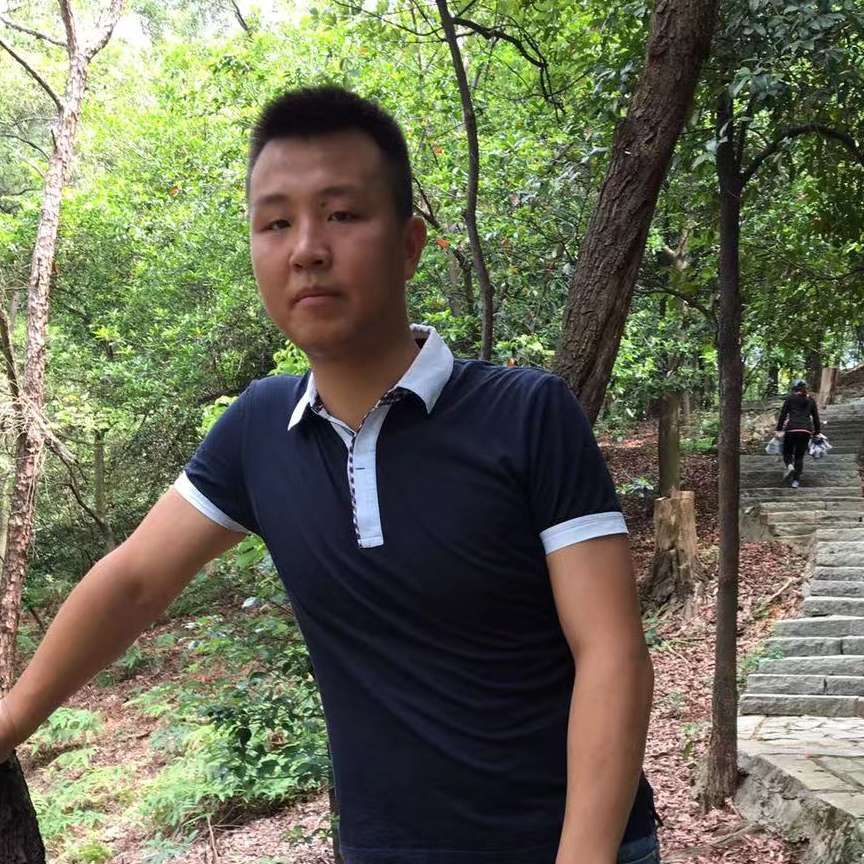 罗永盛的照片