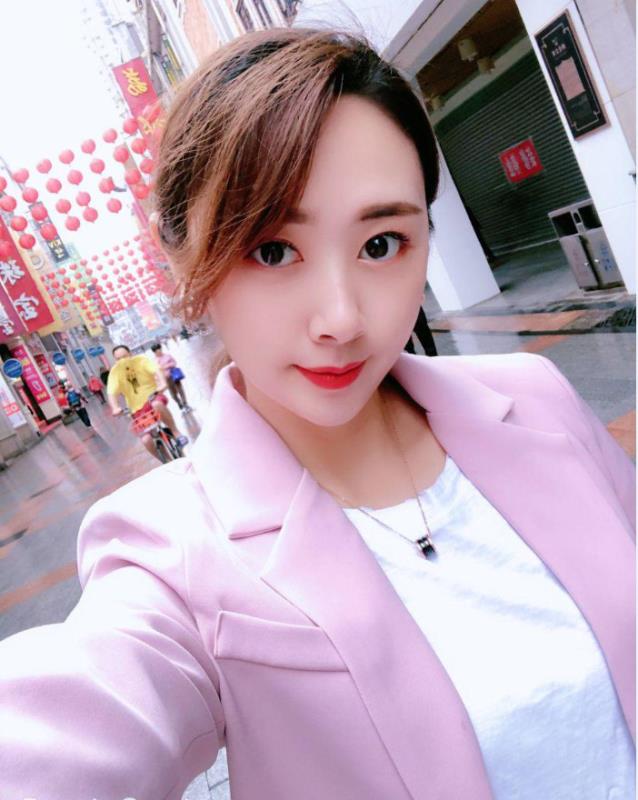 Chloenfn的照片