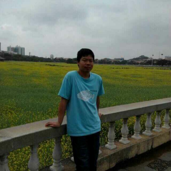 y  青野的照片