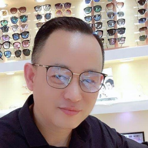 钢铁侠停止耍酷的照片