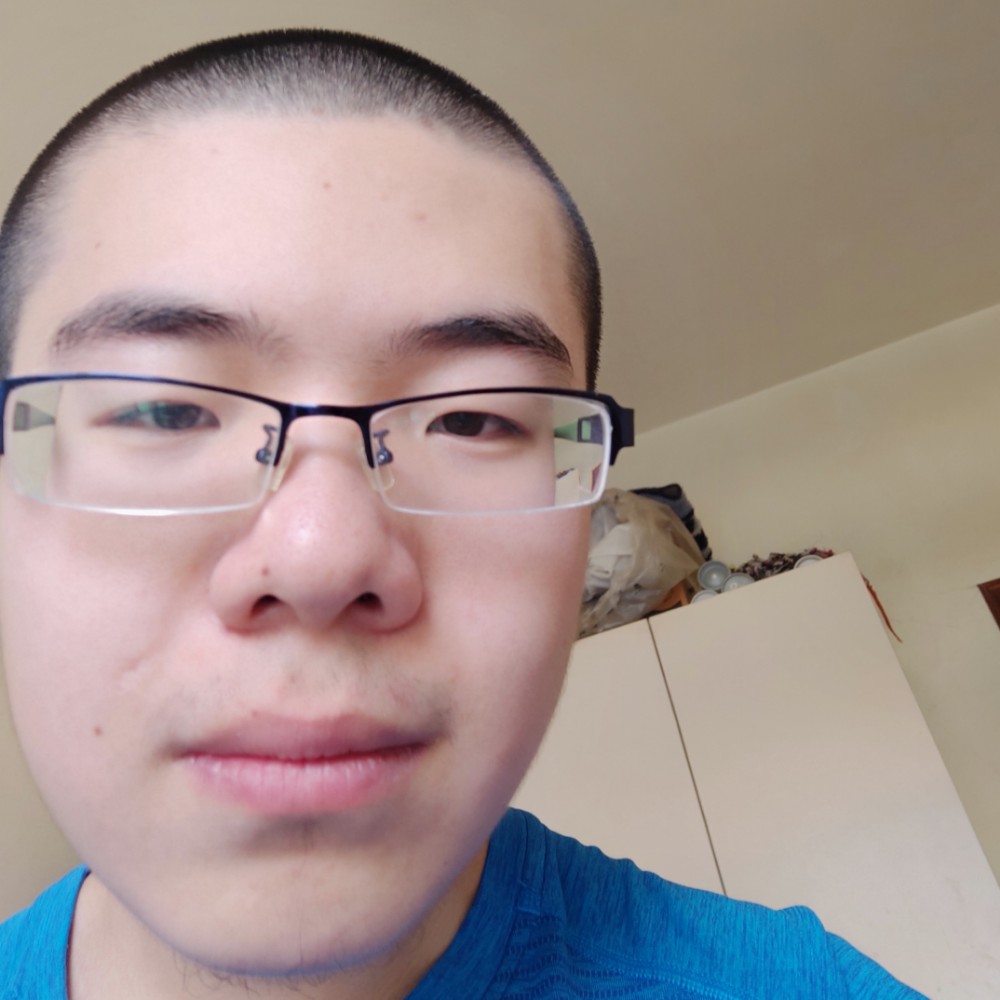 秋池帅哥的照片