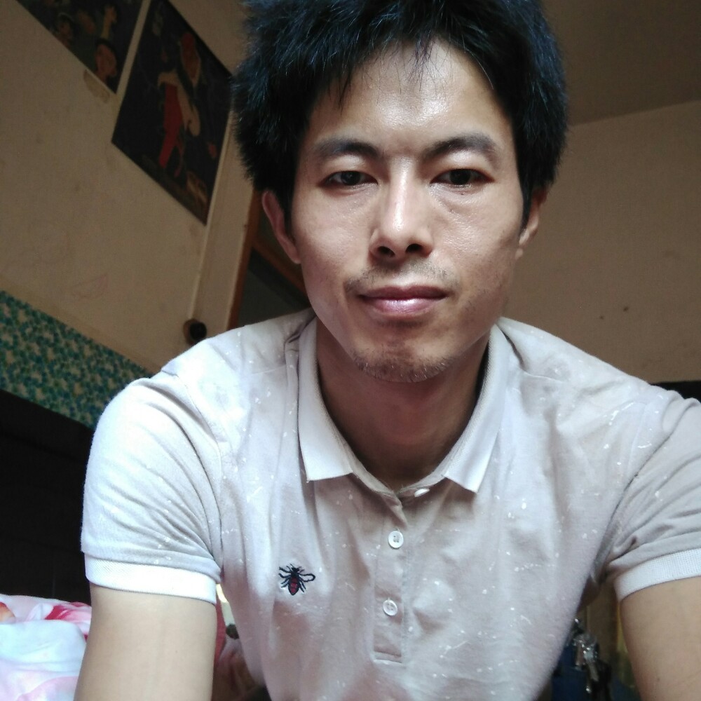 勤恳晨曦的照片
