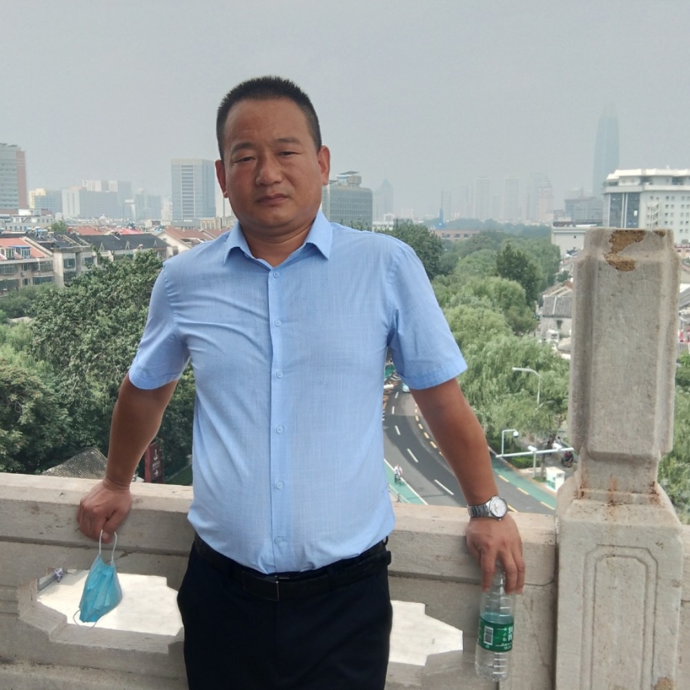坚持不懈七零后的照片