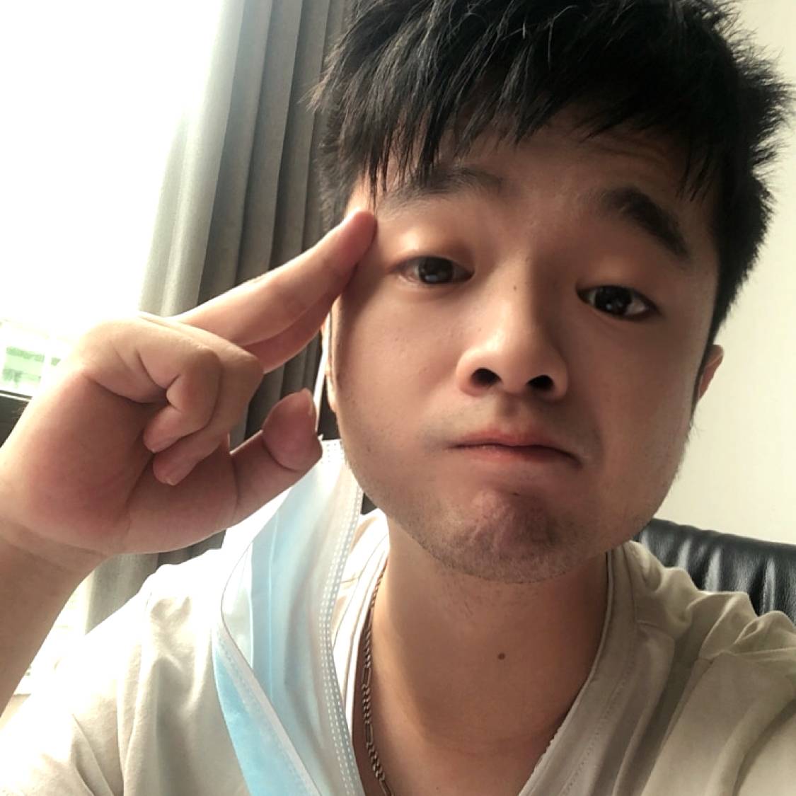 就风饮酒的照片