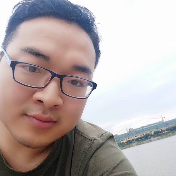 浅唱笑未来的照片