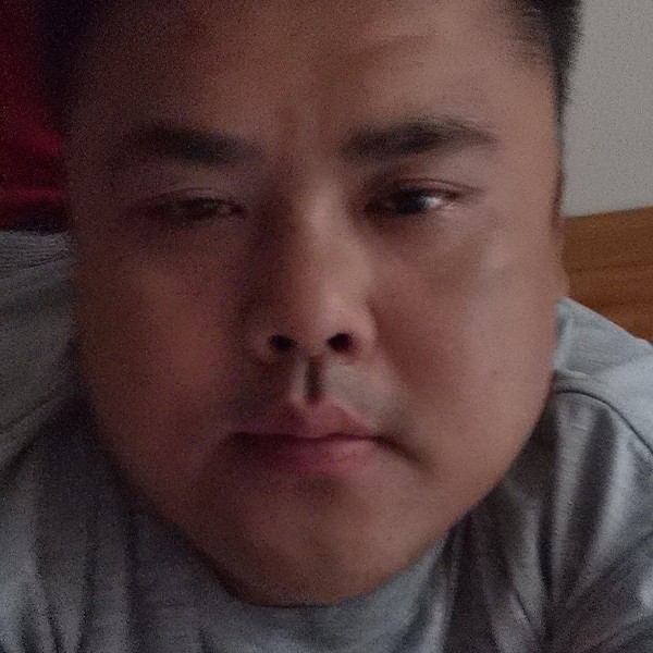 風吹的照片
