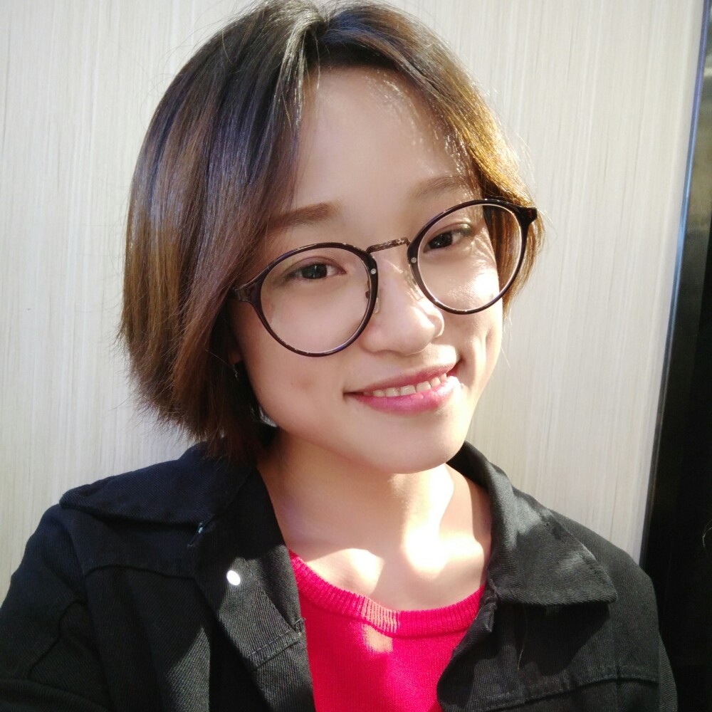 诡异蓝色妖姬的照片