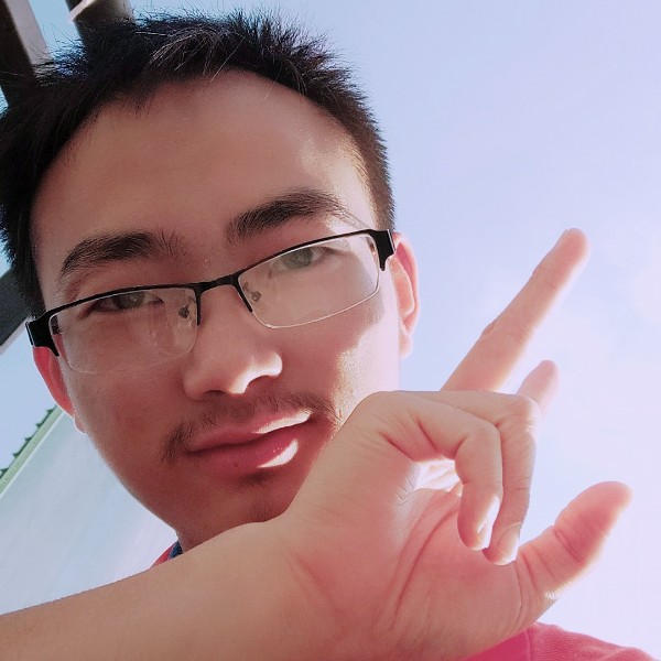 仁玧的照片