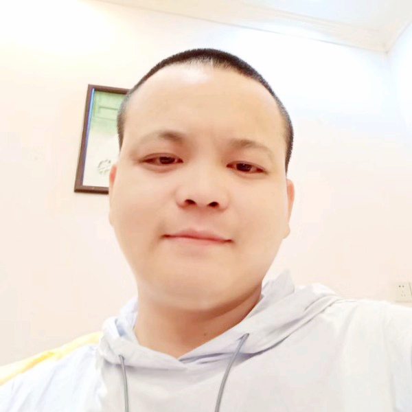 睫毛与怕黑的照片