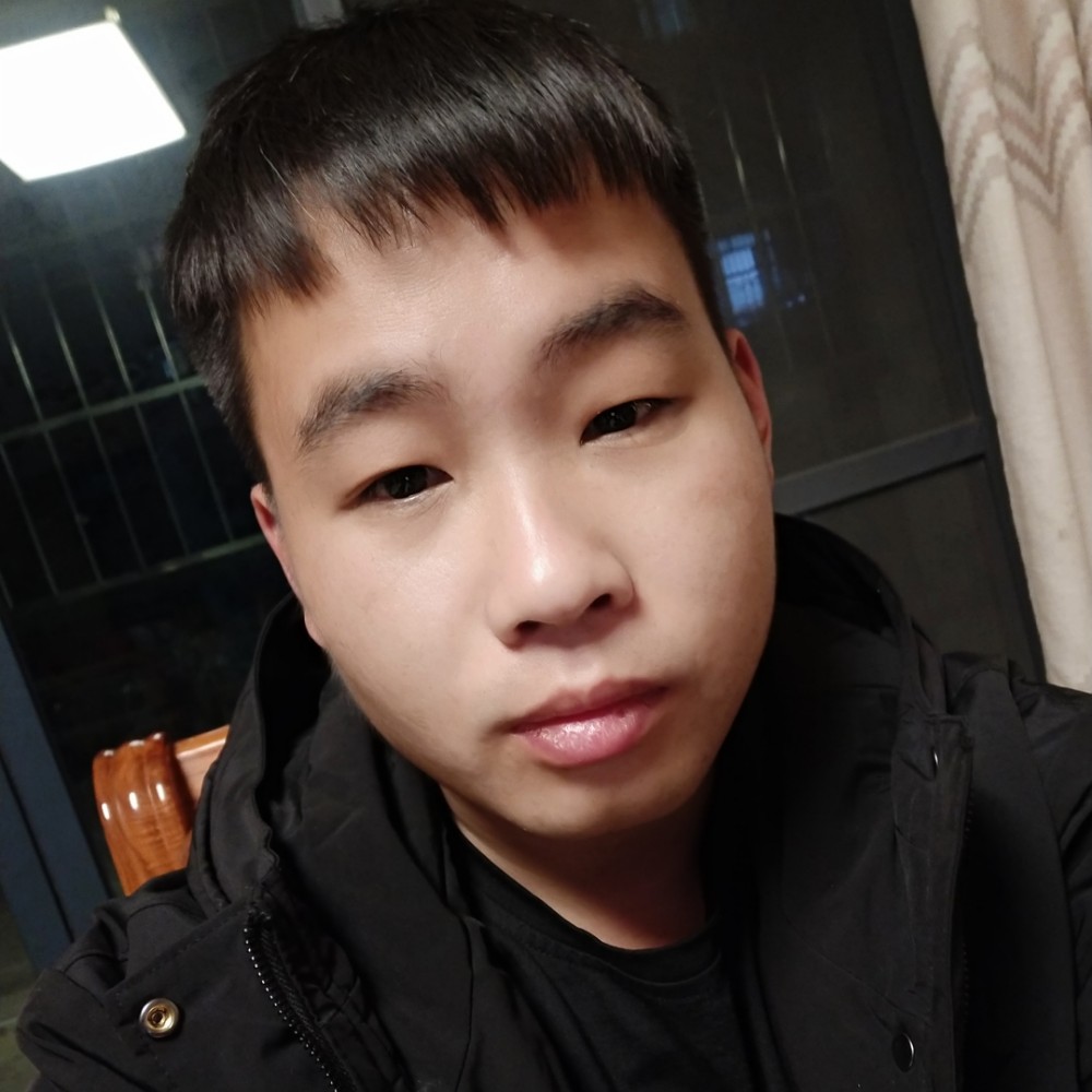 倔强的萝卜片的照片