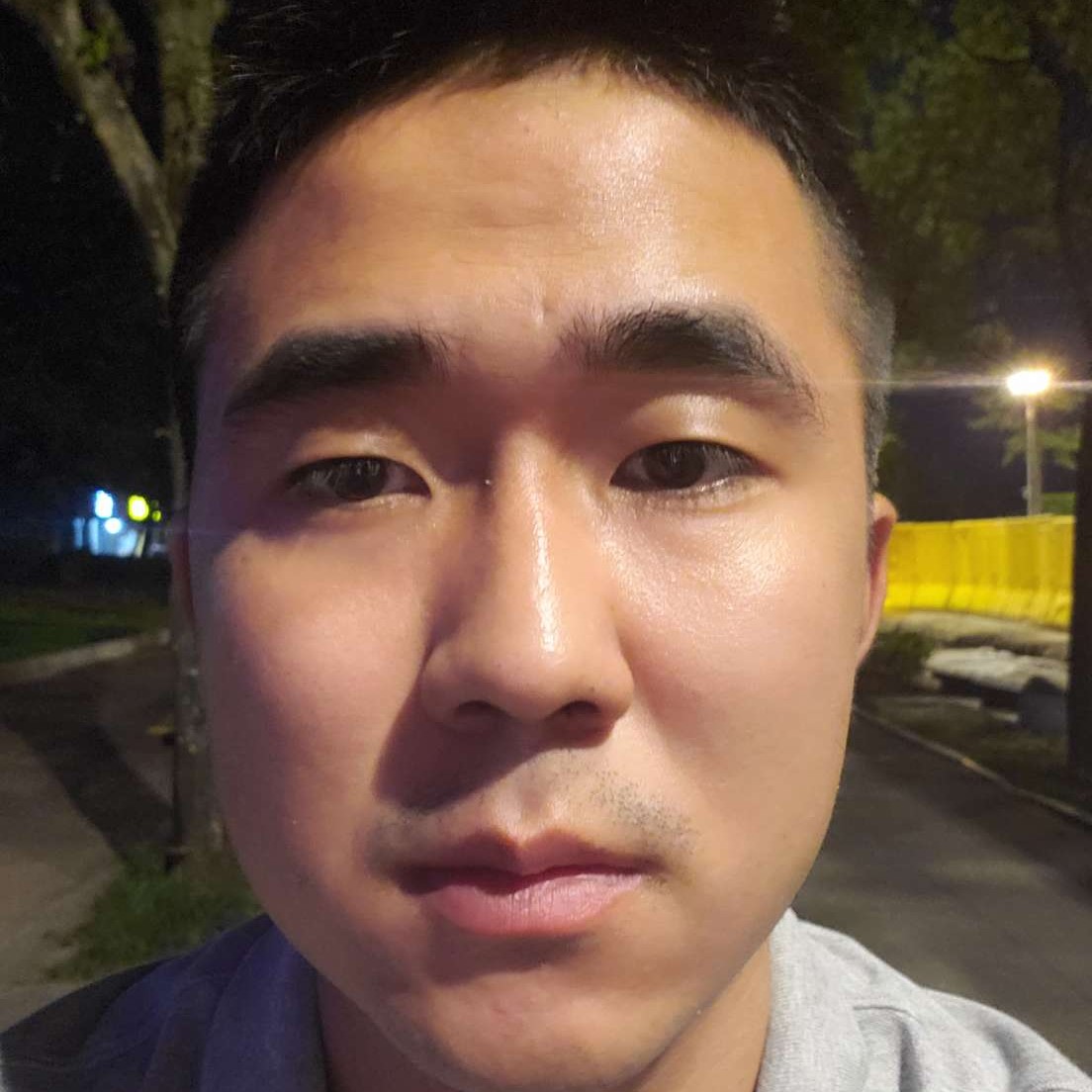 田旭铭的照片