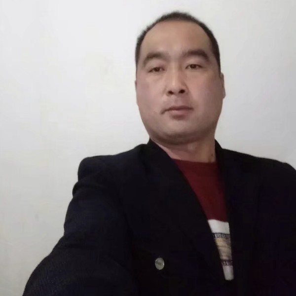 妩媚回眸白羊的照片