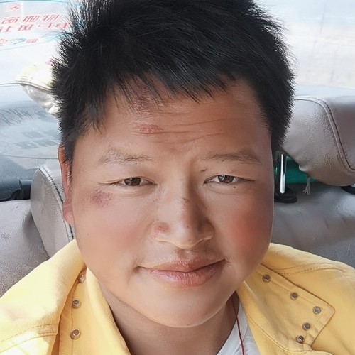 自由方板凳的照片