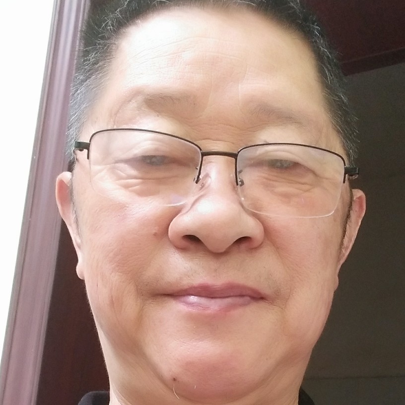 夕阳红了的照片