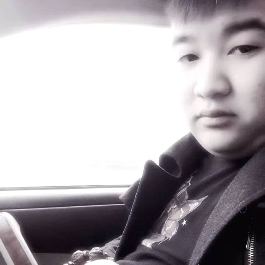 过客吃醋贪玩。的照片