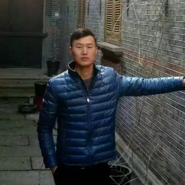吴疆的照片