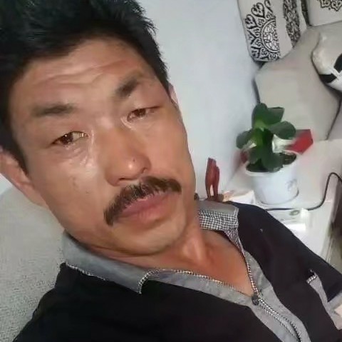 务实多么黑裤的照片