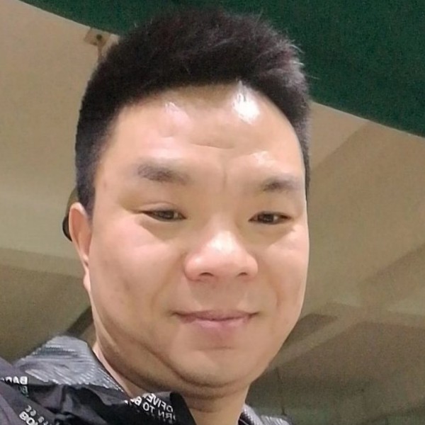 闲云野河的照片