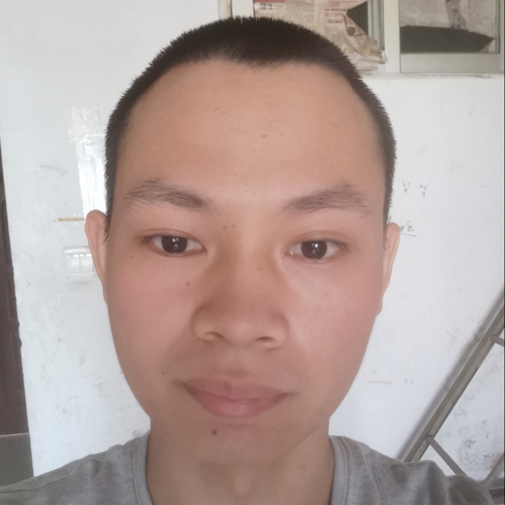 醉月有英俊的照片