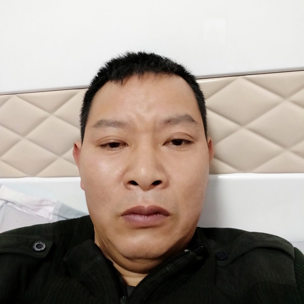 装修技工的照片