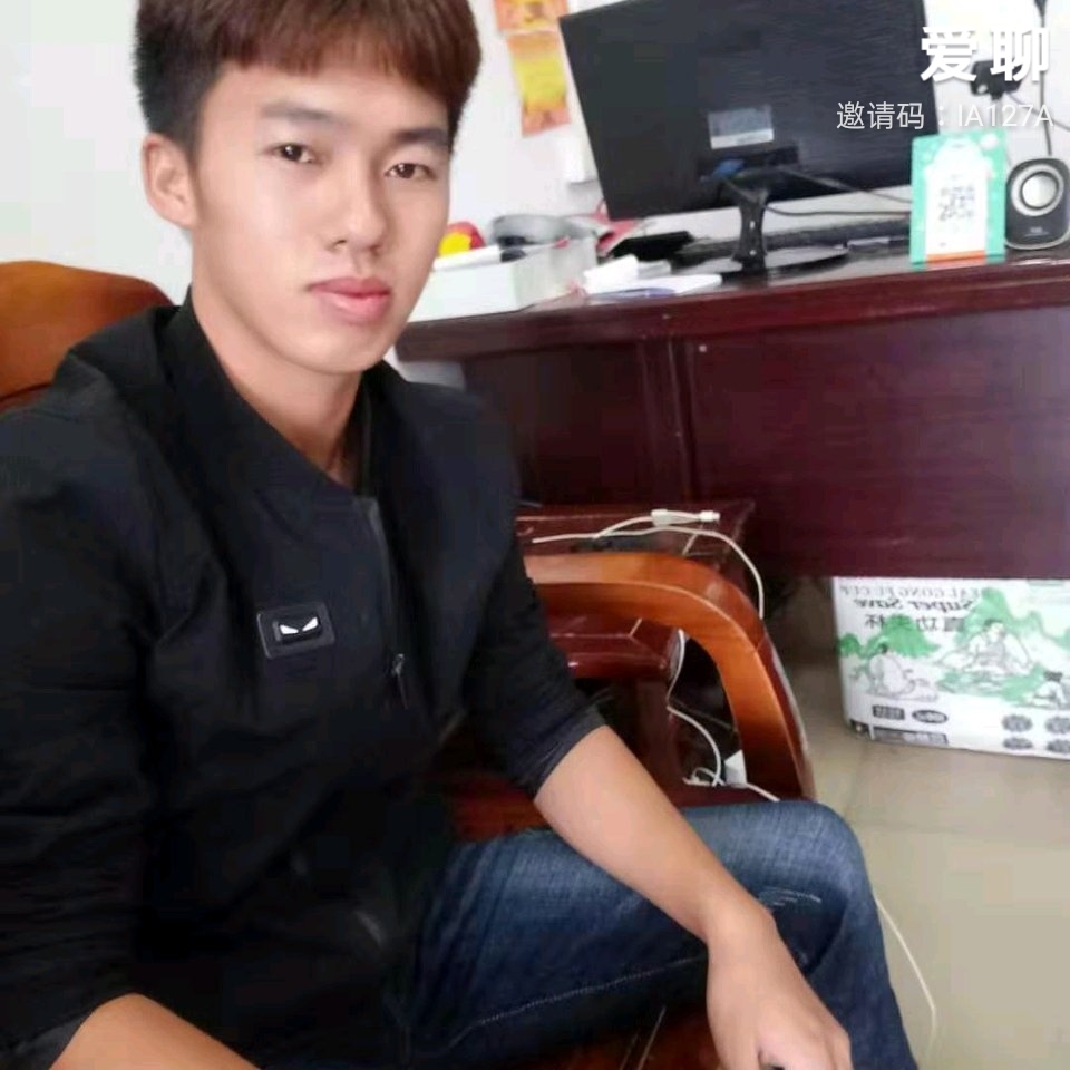 大白演变花痴的照片