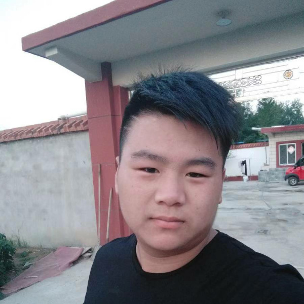 诚心拿洛尘的照片