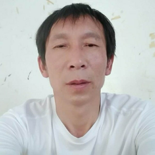 黄培福的照片