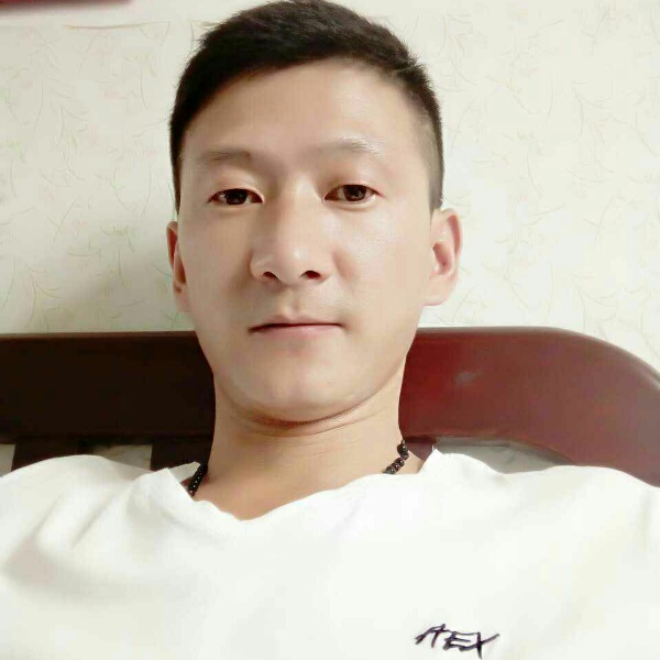 泓池的照片