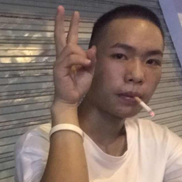 柚子等待搞怪的照片