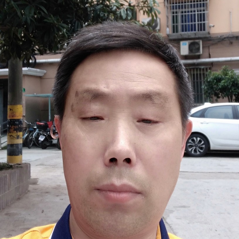 寻找刺激。的照片
