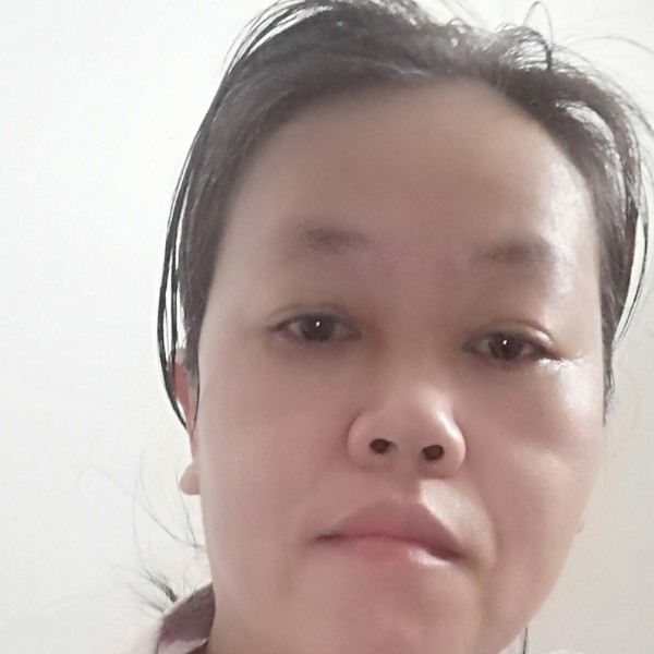 白纸点墨的照片
