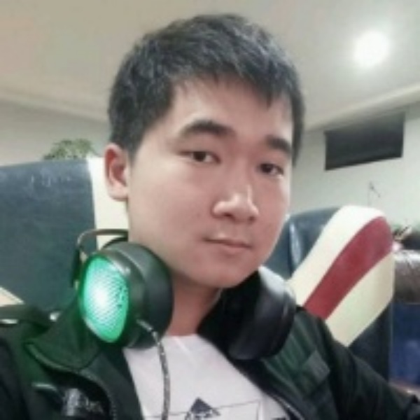 月下之人的照片